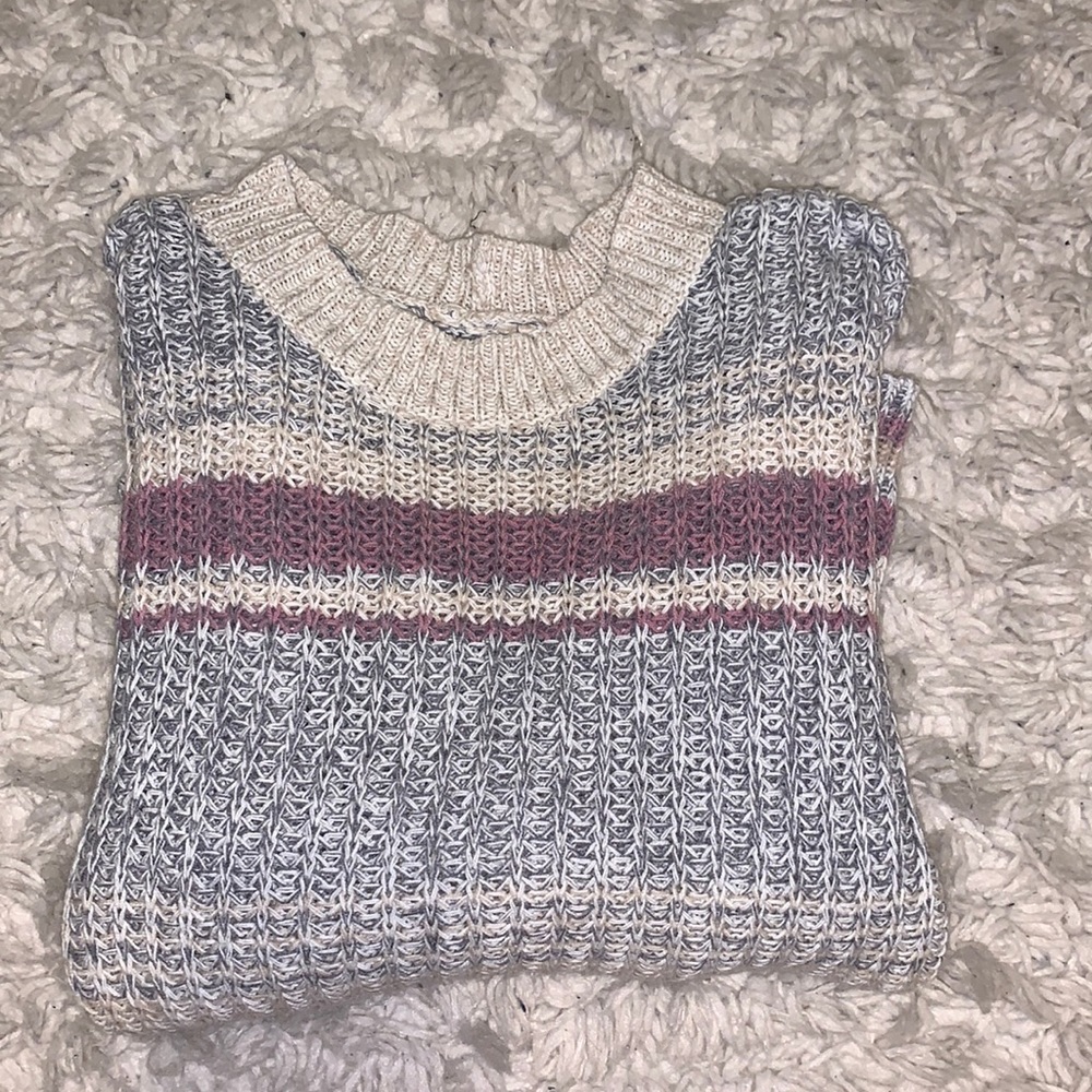 American Eagle Sweater
